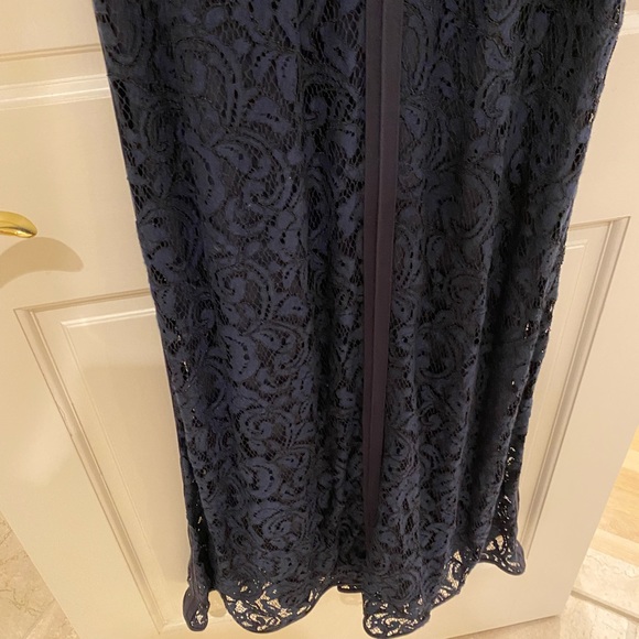 Todashi Shoji long lace dress! Perfect for a wedding! Work 2x. - Picture 7 of 7